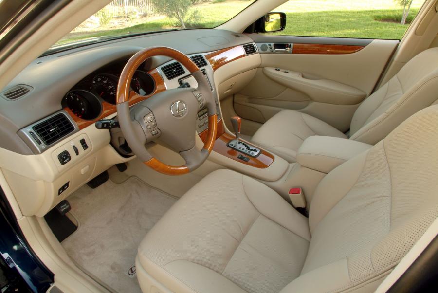  Lexus ES330 2005 года  (фото 4 из 16)
